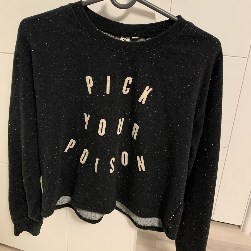 Simply doesn’t fit me anymore :( I’m open 2 offers